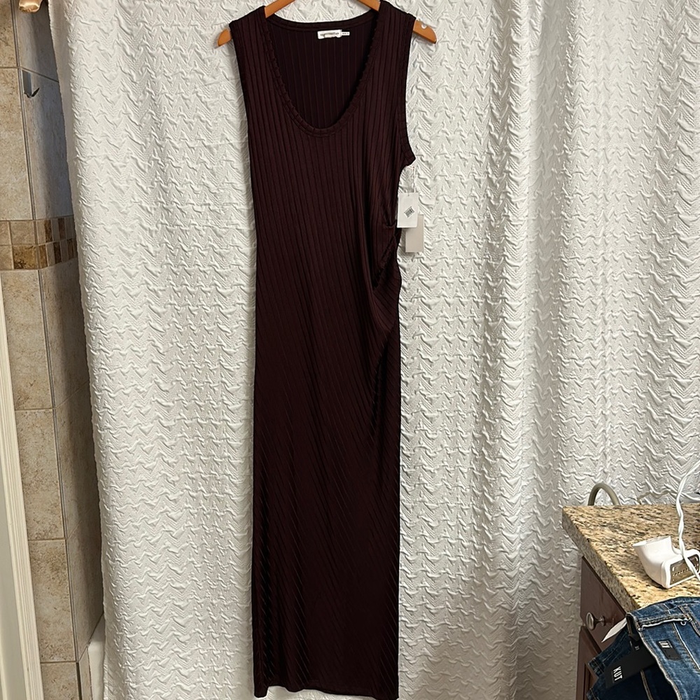 NWT Good American Burgundy stretchy dress.